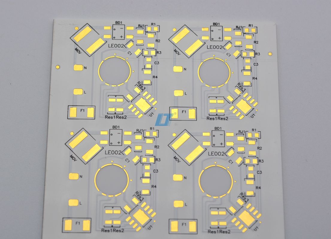 Ανθεκτικό Μέγεθος 2mm ~ 200mm Κερματικό πλακέτο PCB AL2O3 ALN Μαύρη μάσκα συγκόλλησης