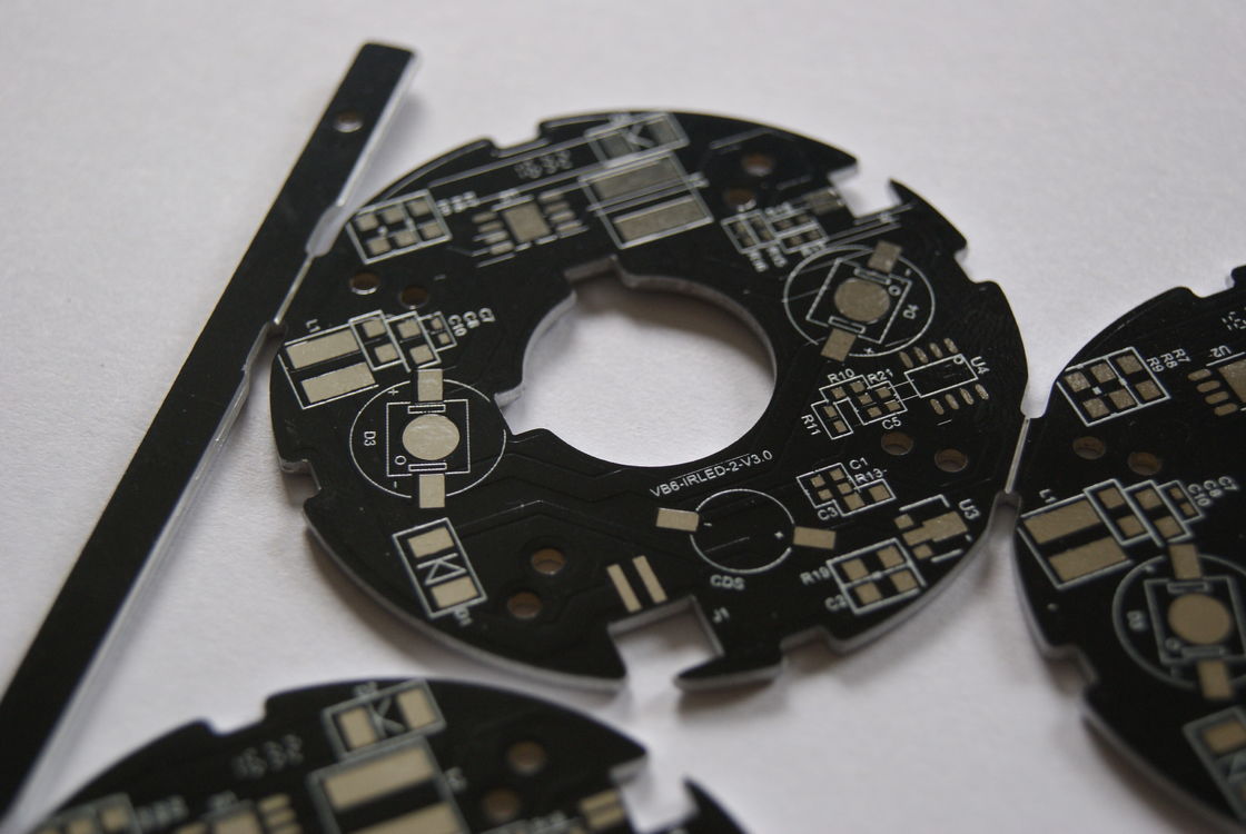 Πρόσθετη τάση IMS PCB Board 3KV Αντιστέκονται Custom επιφάνειας Φινίρισμα 0,6-6,0MM