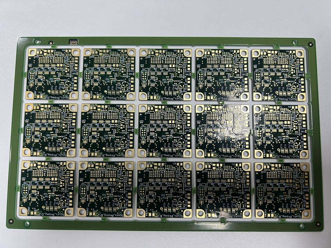 OEM 6 στρώμα υψηλής ταχύτητας πλακέτα PCB με πρίζα λάμπας 0.4-3.2Mm έλεγχο αντίστασης